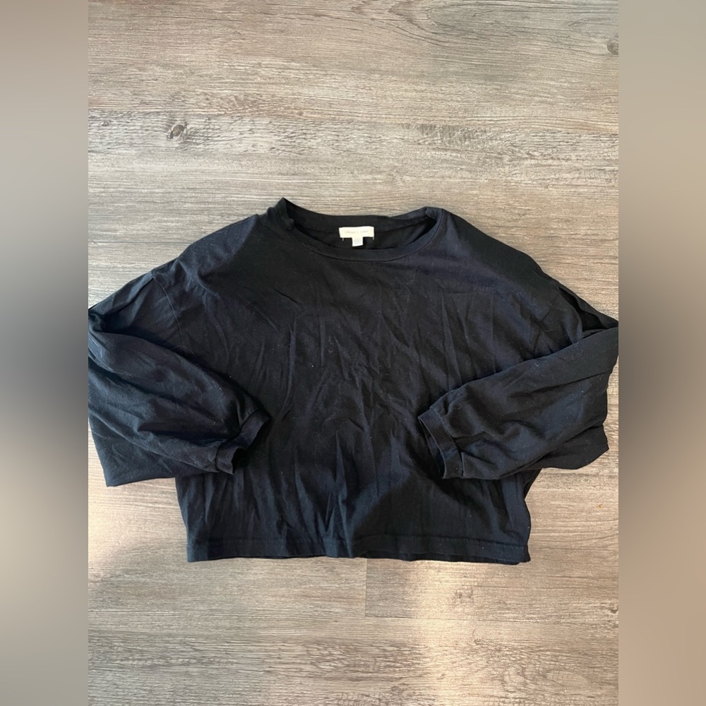 Urban Outfitters crop top